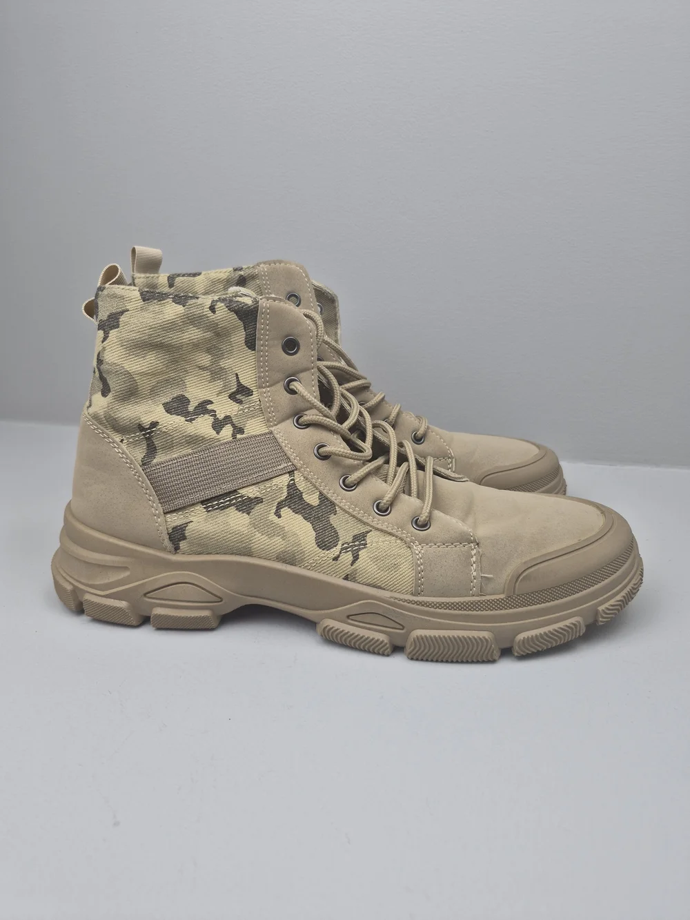 None tactical camouflage